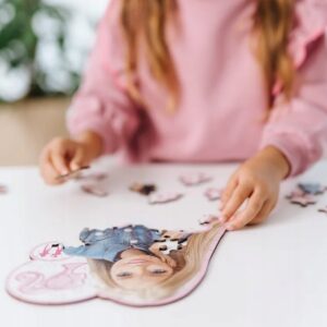 Puzzle drewniane Piękna Barbie 50 elementów, Trefl